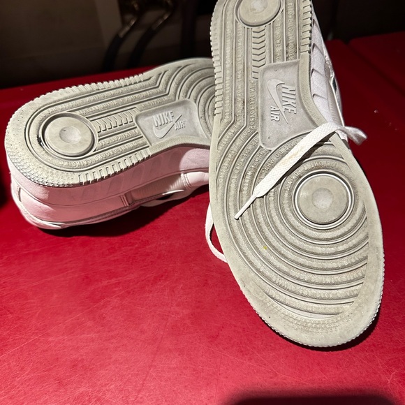 Nike Air Force 1 - Picture 5 of 7